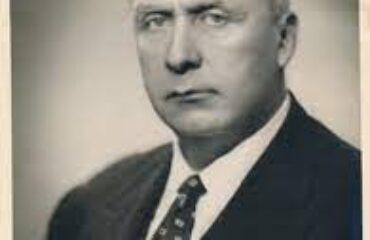 İhsan Şükrü Aksel İhsan Şükrü Aksel